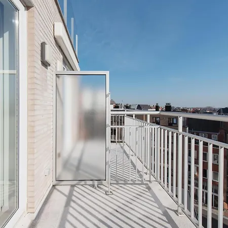 In Belgium With Private Terrace Apartament